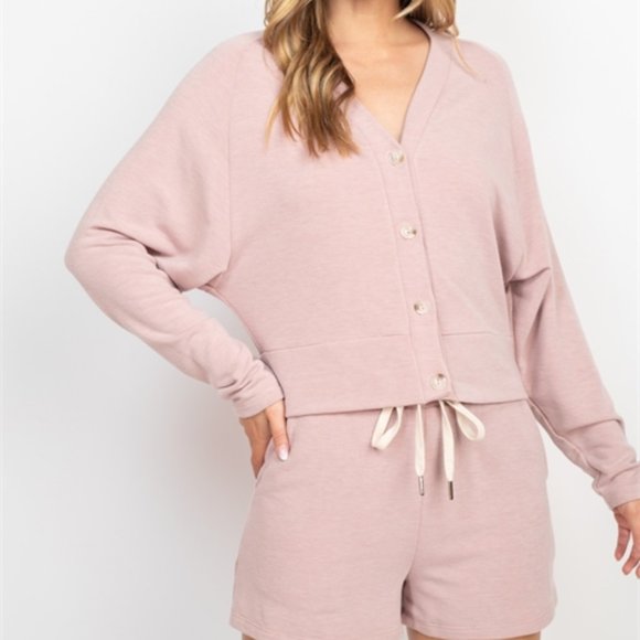 Pink coord set Button down top with Shorts - Picture 5 of 9